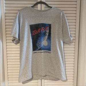 Vintage D.A.R.E. 2001 T-Shirt